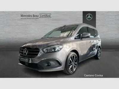 Usado Mercedes T180 116 CV (85 kW) 2025 Gris / plata Monovolumen