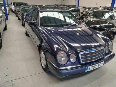 Mercedes E300