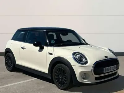 Usado Mini Cooper 116 CV (85 kW) 2018 Beige Utilitario
