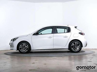 Usado Peugeot 208 Active 102 CV (75 kW) 2023 Blanco Utilitario