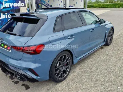 Usado Audi RS3 400 CV (294 kW) 2026 Gris / plata Berlina