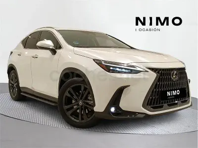 Usado Lexus NX350h Executive Line 242 CV (177 kW) 2025 Blanco SUV