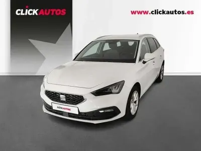 Käytetty Seat Leon Style 116 HP (85 kW) 2025 Valkoinen Viistoperä