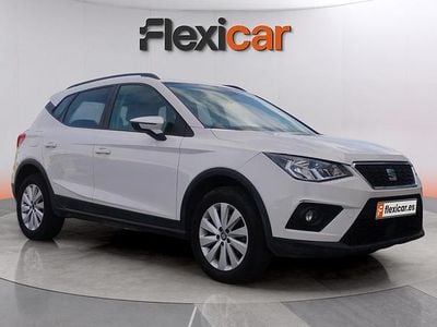 Usado Seat Arona Ecomotive 116 CV (85 kW) 2019 Blanco SUV