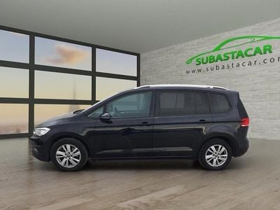Negro metalizado Usado 2021 VW Touran Advance Monovolumen | 24.200 € (Precio justo)