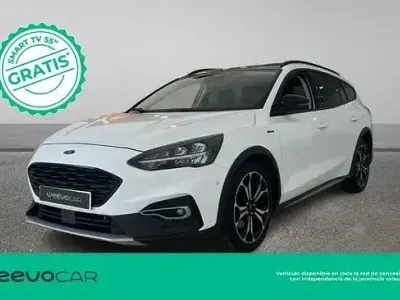 Usado Ford Focus Active 125 CV (91 kW) 2019 Blanco Familiar