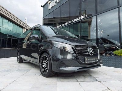 Usado Mercedes V250 Avantgarde 190 CV (139 kW) 2024 Gris / plata Monovolumen