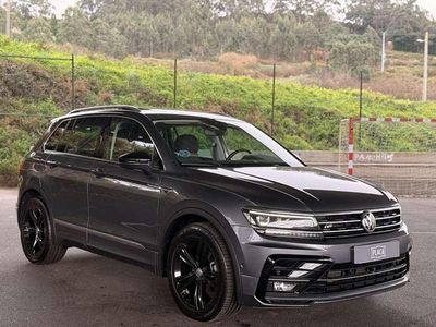 Begagnad VW Tiguan Sportline 150 HK (110 kW) 2019 Grå SUV