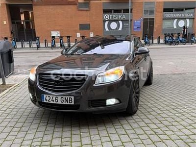 Gris / plata Usado 2009 Opel Insignia Cosmo Berlina | 4800 € (Buen precio)