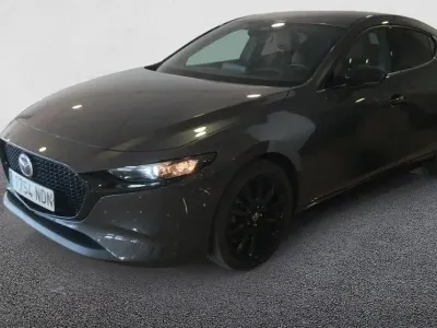 Usado Mazda 3 Nagisa 140 CV (102 kW) 2025