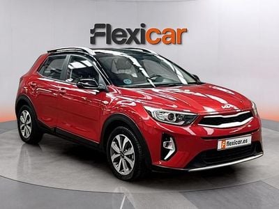 Usado Kia Stonic 84 CV (61 kW) 2023 Rojo SUV