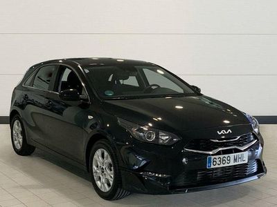 Negro Usado 2023 Kia Ceed Utilitario | 19.200 € (Precio justo)