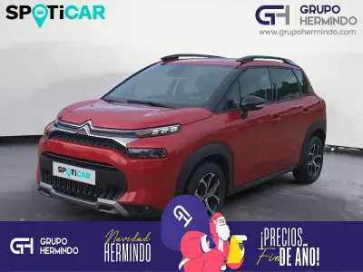 Usado Citroën C3 Aircross Shine 110 CV (80 kW) 2022 Granate SUV
