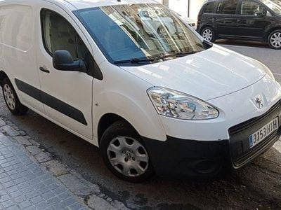 Usado Peugeot Partner 90 CV (66 kW) 2013 Blanco Monovolumen