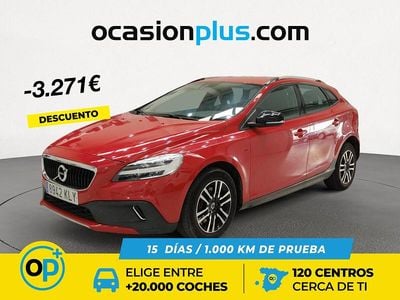 Rojo Usado 2018 Volvo V40 CC Momentum Familiar | 11.790 € (Precio justo)