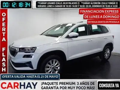Usado Skoda Karoq Ambition 150 CV (110 kW) 2022 Blanco SUV