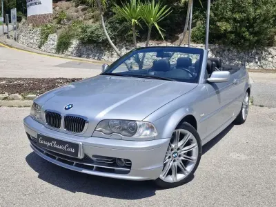 Usado BMW 330 Cabriolet Sport Line 231 CV (169 kW) 2002 Gris / plata Descapotable