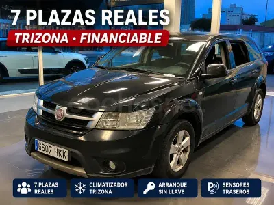 Usado Fiat Freemont Lounge 140 CV (102 kW) 2012 Azul SUV
