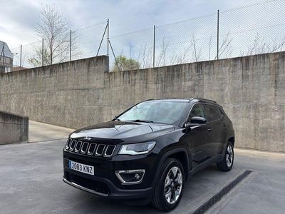 Usado Jeep Compass Limited 170 CV (125 kW) 2018 Negro SUV