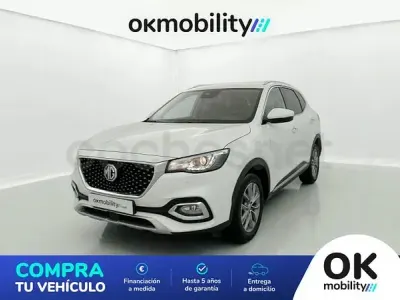 Używany MG HS Comfort 162 KM (119 kW) 2023 Biały SUV