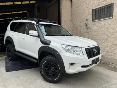 Begagnad Toyota Land Cruiser 204 HK (150 kW) 2020 Vit SUV