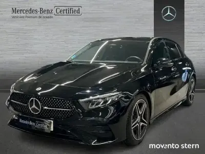 Usado Mercedes A180 Advanced 136 CV (100 kW) 2025 Negro noche Utilitario