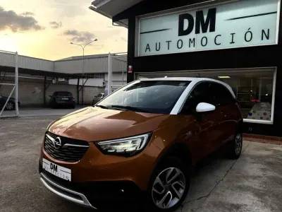 Usado Opel Crossland X Innovation 131 CV (96 kW) 2018 Naranja SUV
