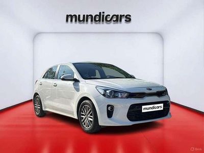 Usado Kia Rio 101 HP (74 kW) 2018 Branco Sedan