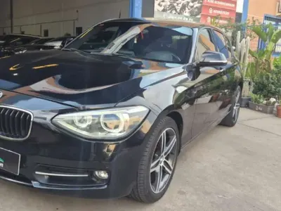 Usado BMW 116 116 CV (85 kW) 2012 Negro Utilitario