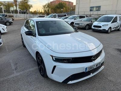 Usado Opel Astra 130 CV (95 kW) 2023 Blanco Berlina