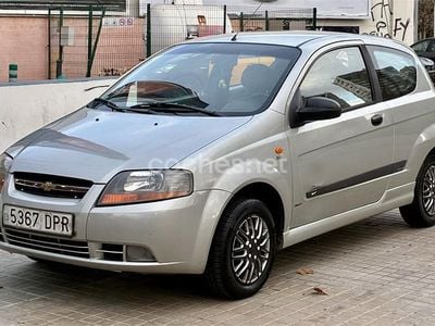 Gris / plata Usado 2005 Chevrolet Kalos SE Berlina | 1950 € (Precio justo)