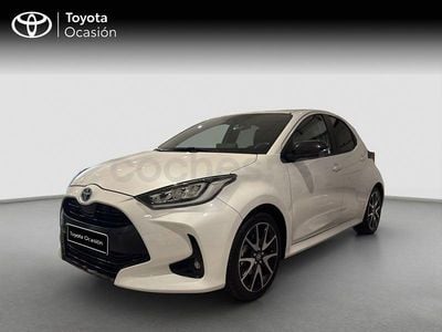 Usado Toyota Yaris Hybrid Style 116 CV (85 kW) 2022 Blanco Berlina