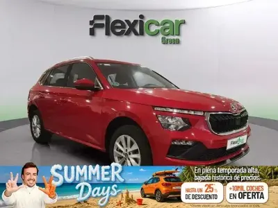 Usado Skoda Kamiq Selection 95 CV (69 kW) 2024 Rojo SUV