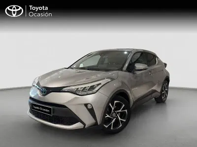 Usado Toyota C-HR Advance 184 CV (135 kW) 2022 Gris / plata SUV