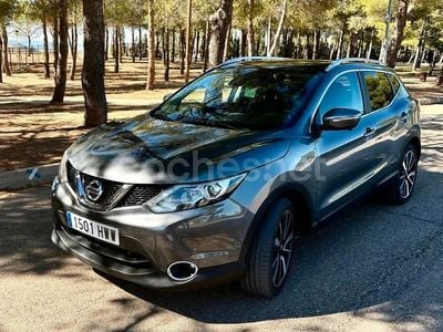 Gris / plata Usado 2014 Nissan Qashqai +2 360º SUV | 10.999 € (Un poco caro)