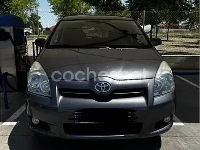 Usado Toyota Corolla Verso Sport 177 CV (130 kW) 2009 Gris / plata Monovolumen