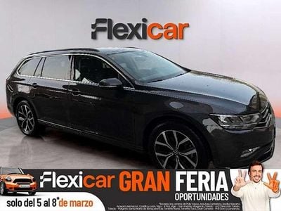 Usado VW Passat 150 CV (110 kW) 2021 Gris Familiar