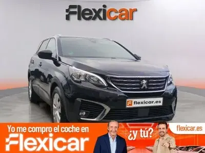 Usado Peugeot 5008 Active 130 CV (95 kW) 2019 Negro SUV