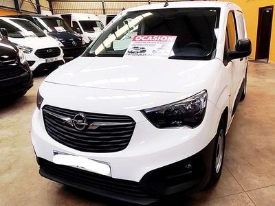 Usado Opel Combo S 130 CV (95 kW) 2023 Blanco Berlina