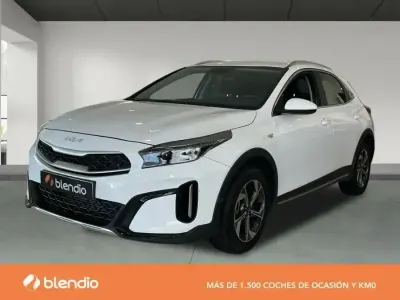 Usado Kia XCeed 100 CV (73 kW) 2024 Blanco SUV