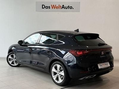Usado Seat Leon FR 116 HP (85 kW) 2025 Preto