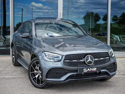 Usado Mercedes GLC220 194 CV (142 kW) 2021 Gris / plata SUV