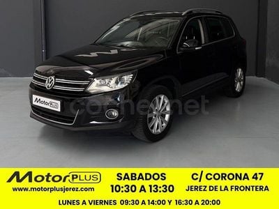Usado VW Tiguan R-line BlueMotion 140 CV (102 kW) 2014 Negro SUV