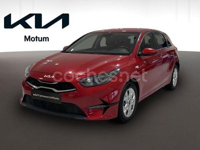 Rojo Usado 2024 Kia Ceed Utilitario | 19.160 € (Precio justo)