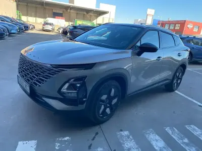 Usado Omoda 5 147 CV (108 kW) 2025 Gris SUV