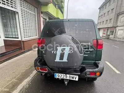 Usado Nissan Terrano Comfort 125 CV (91 kW) 2001 Verde SUV