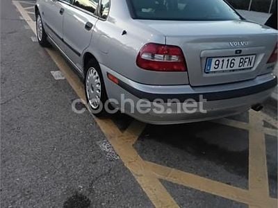Usado Volvo S40 109 CV (80 kW) 2001 Gris / plata Berlina