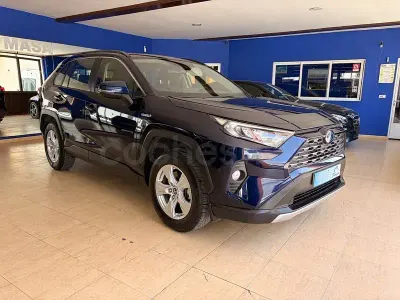 Usado Toyota RAV4 Hybrid Business Edition 218 CV (160 kW) 2022 Azul SUV