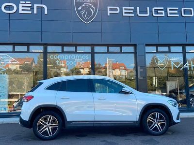 Blanco Usado 2023 Mercedes GLA200 SUV | 34.500 € (Precio justo)