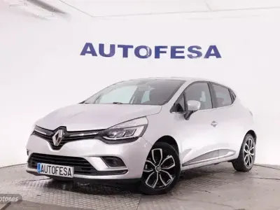 Usado Renault Clio Intens 90 CV (66 kW) 2017 Plateado
